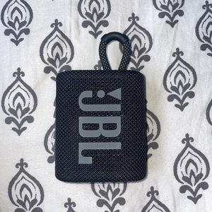 JBL GO3 mini speaker
